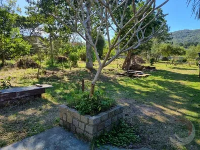 Lote/Terreno à venda, 4122m² no Campeche, Florianópolis