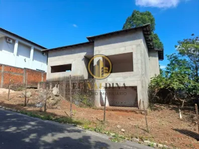 Casa de Condomínio com 3 Quartos à venda, 142m² no Região dos Lagos, Brasília