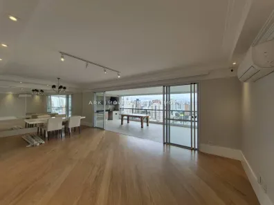 Apartamento com 4 Quartos para alugar, 223m² no Vila Mariana, São Paulo