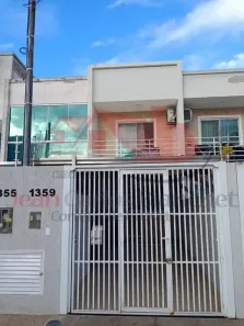 Sobrado com 2 Quartos à venda, 70m² no Santa Regina, Camboriú