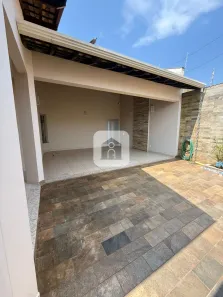 Casa com 4 Quartos para alugar, 225m² no Paraíso, Araguari