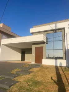Casa com 3 Quartos à venda, 132m² no Jardins Parma, Senador Canedo