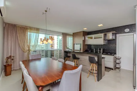 Apartamento com 3 Quartos à venda, 117m² no Pioneiros, Balneário Camboriú