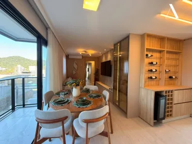 Apartamento com 3 Quartos à venda, 93m² no Saguaçu, Joinville