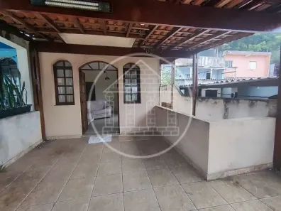 Sobrado com 3 Quartos à venda, 142m² no Interlagos, São Paulo