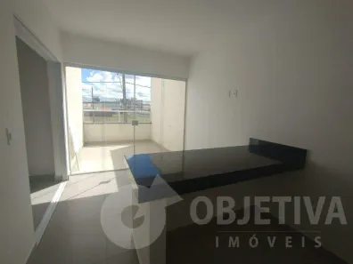 Apartamento com 2 Quartos para alugar, 67m² no Novo Mundo, Uberlândia