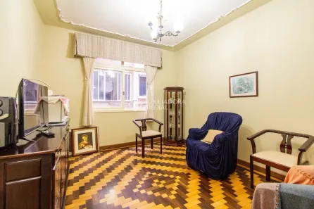 Apartamento com 3 Quartos à venda, 82m² no Farroupilha, Porto Alegre