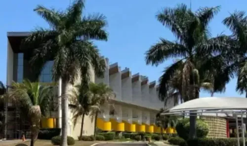 Fazenda/Sítio com 4 Quartos à venda, 220m² no , Primeiro de Maio