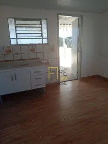 Casa com 1 Quarto para alugar, 50m² no Vila Barros, Guarulhos