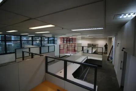 Sala Comercial para alugar, 125m² no Cerqueira César, São Paulo