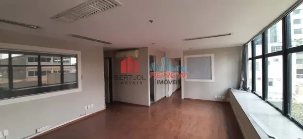 Sala Comercial para alugar, 244m² no Vila Olímpia, São Paulo