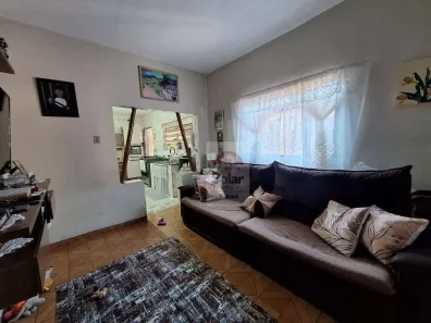 Casa com 3 Quartos à venda, 142m² no Parque Aeroporto, Taubaté