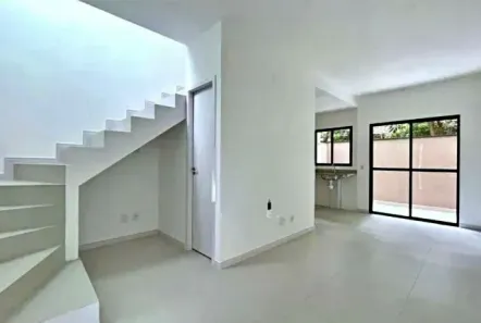 Sobrado com 2 Quartos à venda, 60m² no Ayrosa, Osasco