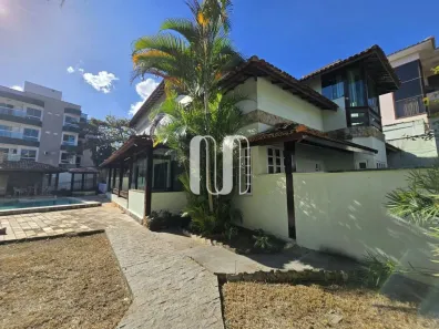 Casa com 3 Quartos para alugar, 542m² no Cancela Preta, Macaé