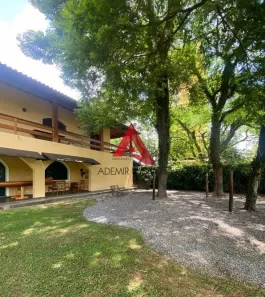Fazenda/Sítio com 4 Quartos à venda, 520m² no Jardim Beira Rio, Jacareí