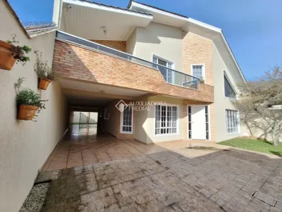 Sobrado com 4 Quartos à venda, 254m² no Aristocrata, São José dos Pinhais
