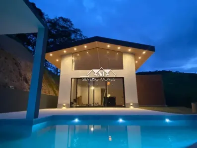 Casa de Condomínio com 3 Quartos à venda, 190m² no Pedro do Rio, Petrópolis