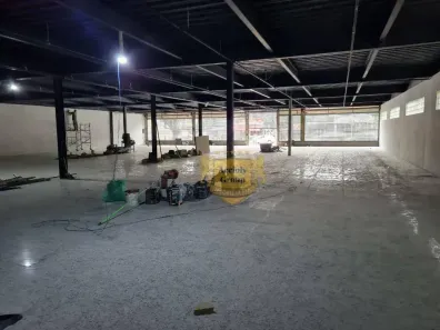 Ponto Comercial para alugar, 1200m² no Piratininga, Niterói