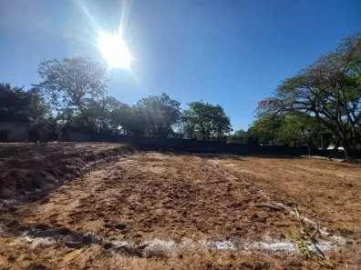 Lote/Terreno à venda, 227m² no Praia Azul, Americana