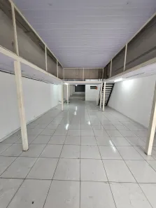 Ponto Comercial à venda, 120m² no Tanque, Rio de Janeiro