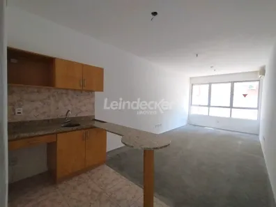 Apartamento com 1 Quarto para alugar, 33m² no Centro Histórico, Porto Alegre