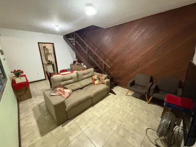 Casa com 3 Quartos à venda, 104m² no Maria Paula, São Gonçalo