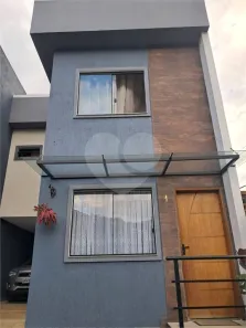Casa de Condomínio com 2 Quartos à venda, 75m² no Retiro, Volta Redonda