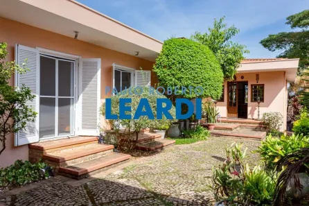 Sobrado com 4 Quartos à venda, 288m² no Jardim Leonor, São Paulo