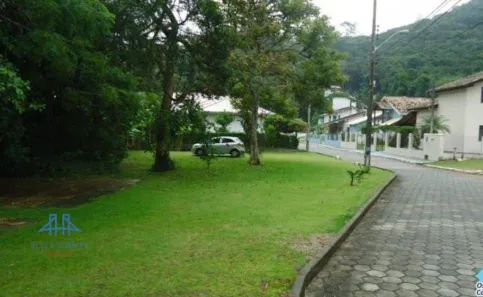 Lote/Terreno à venda, 1435m² no Sambaqui, Florianópolis