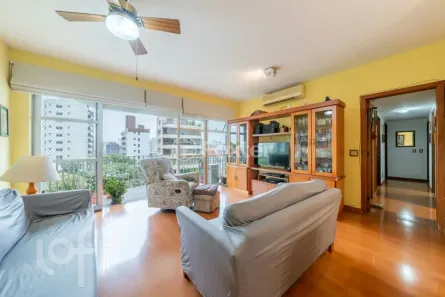 Apartamento com 3 Quartos à venda, 134m² no Rio Branco, Porto Alegre
