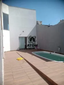Casa com 3 Quartos para alugar, 180m² no Jardim Oásis, Taubaté