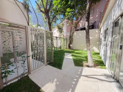 Casa de Condomínio com 2 Quartos à venda, 110m² no Urca, Rio de Janeiro