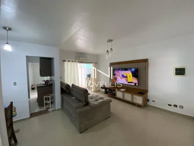 Casa com 3 Quartos à venda, 125m² no Jardim Jacinto, Jacareí