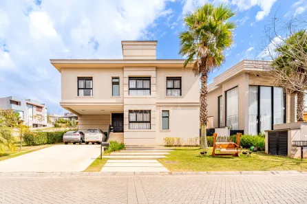 Casa com 5 Quartos à venda, 400m² no Tamboré, Santana de Parnaíba