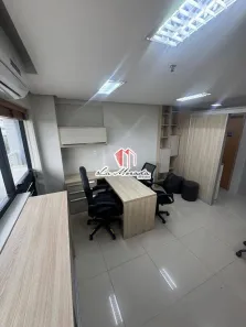 Sala Comercial à venda, 29m² no Adrianópolis, Manaus