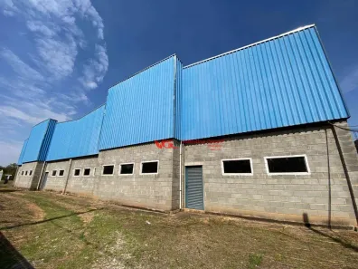 Galpão/Depósito/Armazém à venda, 2000m² no Distrito Industrial, Capivari