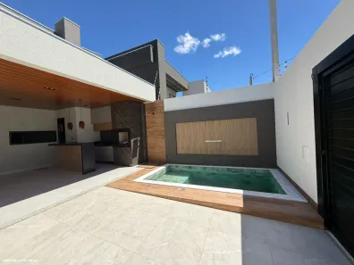 Casa com 3 Quartos à venda, 141m² no , Guanambi