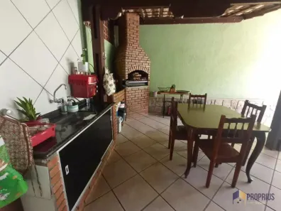 Casa com 4 Quartos à venda, 280m² no Fonte Grande, Contagem
