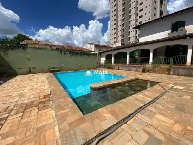 Casa com 3 Quartos à venda, 291m² no Santa Maria, Uberaba