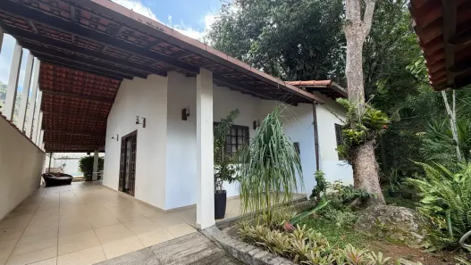 Casa de Condomínio com 3 Quartos à venda, 154m² no Limoeiro, Guapimirim