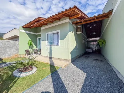 Casa com 2 Quartos à venda, 100m² no Estrada das Areias, Indaial
