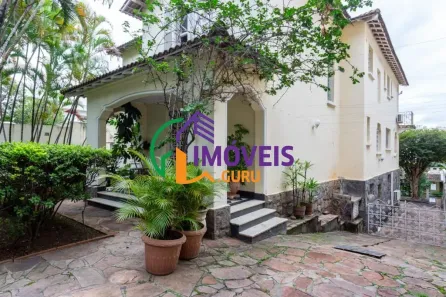 Casa com 5 Quartos à venda, 300m² no Pacaembu, São Paulo