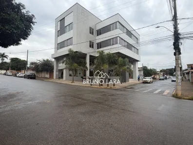 Apartamento com 3 Quartos para alugar, 80m² no Tereza Cristina, São Joaquim de Bicas