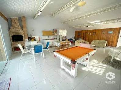 Casa com 3 Quartos à venda, 245m² no Loteamento Villa Branca, Jacareí