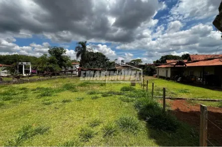 Lote/Terreno à venda, 1000m² no Jd Dalila, Araçoiaba da Serra