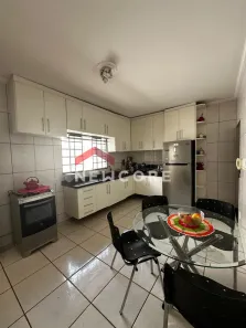 Casa com 3 Quartos à venda, 209m² no Vila Industrial, Bauru