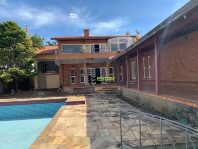 Casa com 4 Quartos à venda, 800m² no Vila Petrópolis, Atibaia