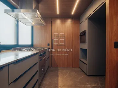 Apartamento com 2 Quartos à venda, 252m² no Centro Cívico, Curitiba