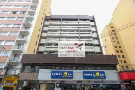 Sala Comercial para alugar, 88m² no Centro, Curitiba