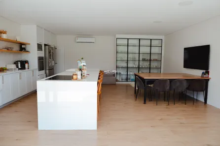 Casa de Condomínio com 3 Quartos à venda, 338m² no Jundiaizinho (Terra Preta), Mairiporã
